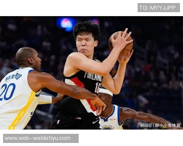 媒体人分析开拓者缺乏爱德华兹式核心杨瀚森未来发展任重道远 媒体人分析开拓者缺乏爱德华兹式核心杨瀚森未来发展任重道远