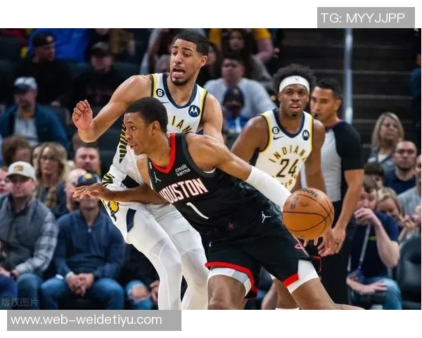 杰伦布朗赞怀特状态回暖表现出色让人欣喜不已 杰伦布朗赞怀特状态回暖表现出色让人欣喜不已