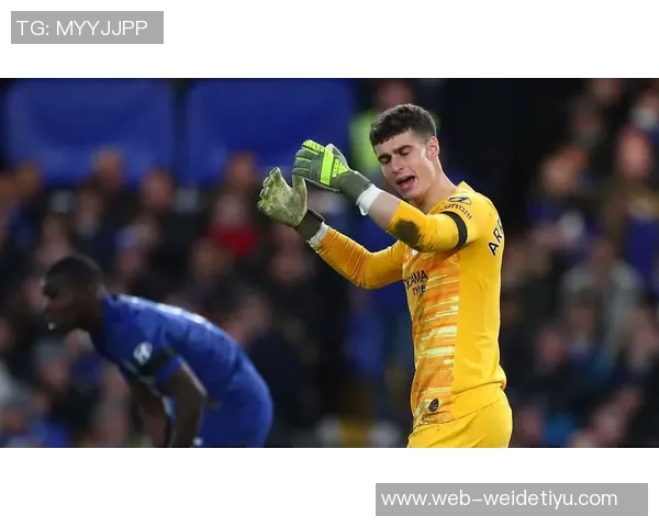 比甲比赛因球迷投掷水杯击中主裁在第87分钟意外中止引发热议 比甲比赛因球迷投掷水杯击中主裁在第87分钟意外中止引发热议